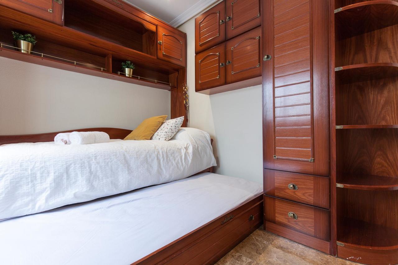 Amplio&Luminoso Triana Apartment Sevilla Bagian luar foto