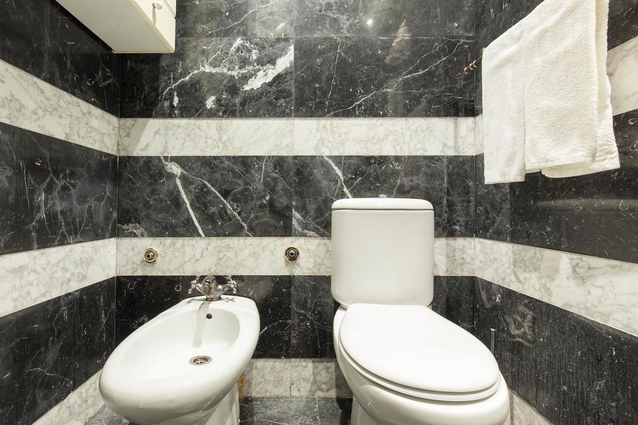 Amplio&Luminoso Triana Apartment Sevilla Bagian luar foto